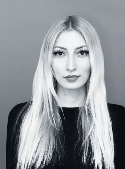 Neslihan, Communication Manager